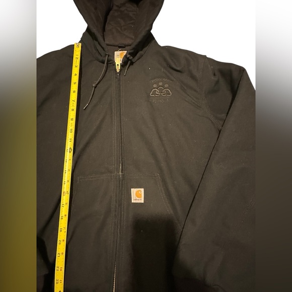 Carhartt men black jacket medium size, gently used - Picture 15 of 15